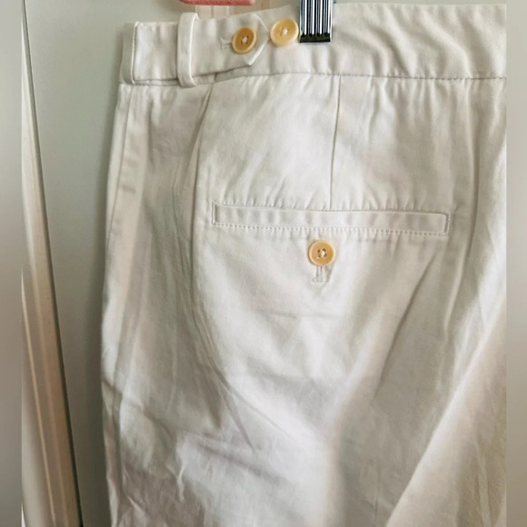 Talbots White Shorts - Size 18 - Like New Condition - Picture 7 of 9